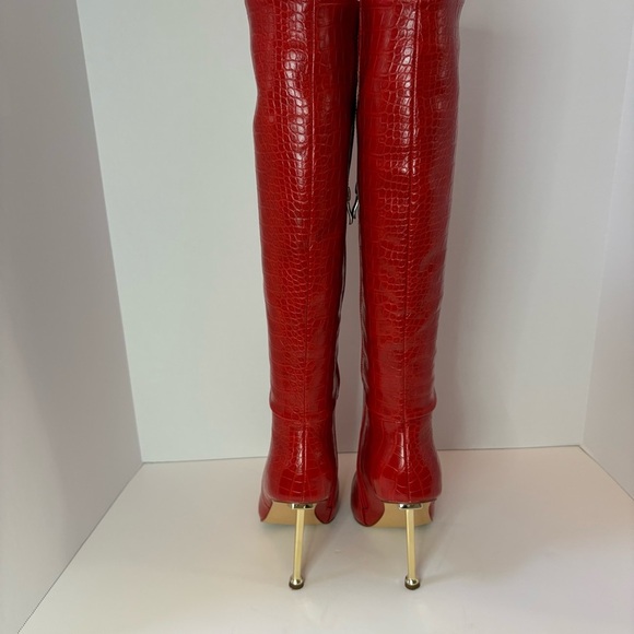 Unbranded Red Croc Embossed Knee High Boots Gold Heel Pointed Toe Size 8 - Picture 7 of 16